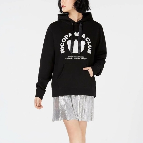 NICOPANDA Club Logo Graphic-Print Hoodie Pullover Sweater - Picture 1 of 6